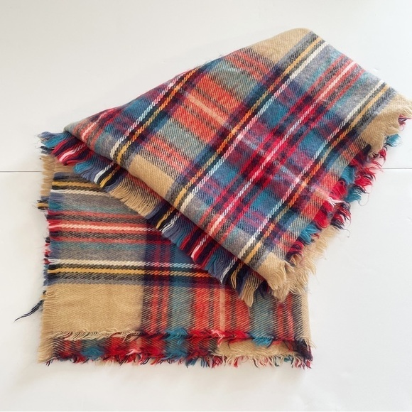 Tan Red Green Plaid Wrap Fringe Scarf - Picture 3 of 3